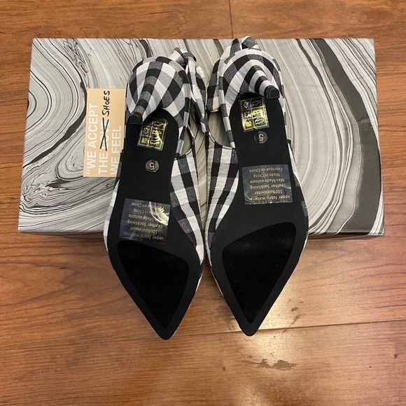 New in Box Jeffrey Campbell Gingham Heels Size 5 - Picture 10 of 10